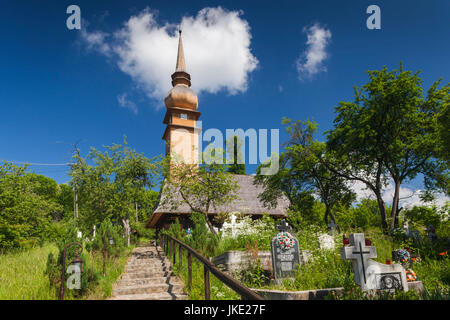 Romania, Maramures Region, Laschia, wooden village church Stock Photo