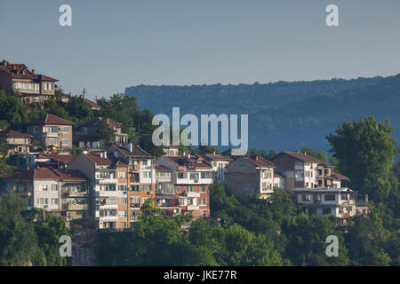 Bulgaria, Central Mountains, Veliko Tarnovo, elevated view of Varosha, Old Town Stock Photo