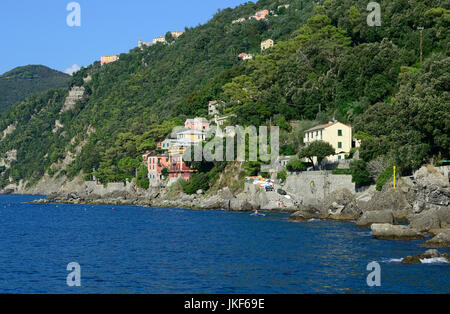 the small village of San Nicolo' in Punta Chiappa, Camogli, Italy Stock Photo