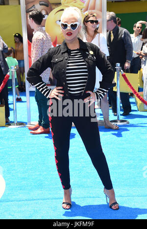 Westwood, California, USA. 23rd July, 2017. Christina Aguilera arrives for the premiere of the film 'The Emoji Movie' at the Regency Village theater. Credit: Lisa O'Connor/ZUMA Wire/Alamy Live News Stock Photo