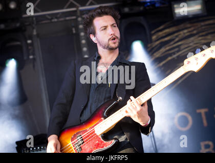 Nothing But Thieves, Village Green Festival, Southend, Essex © Clarissa Debenham / Alamy Stock Photo