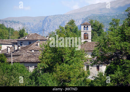 Zagoria mountain villages, Greece (Dilofo, Skamneli, Laista, Tsepelovo) 08 08 2010 Stock Photo