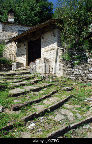 Zagoria mountain villages, Greece (Dilofo, Skamneli, Laista, Tsepelovo) 08 08 2010 Stock Photo