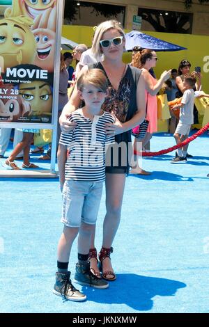 Los Angeles, CA, USA. 23rd July, 2017. William Robert Cowles Kathleen Robertson at arrivals for THE EMOJI MOVIE Premiere, Regency Village Theatre, Los Angeles, CA July 23, 2017. Credit: Priscilla Grant/Everett Collection/Alamy Live News Stock Photo