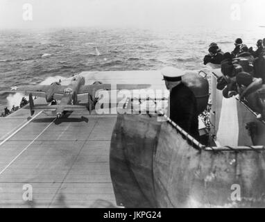 DOOLITTLE RAID 18 April 1942.  A B-25B Mitchell bomber takes off from aircraft carrier USS Hornet. Photo: US Army Airforce Stock Photo