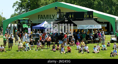 Silvis, Iowa, USA. 15th July, 2017. Fans gather near the Family Zone and wait for the leaders on the eighth hole, Saturday, July 15, 2017, during third round action of the John Deere Classic at TPC Deere Run in Silvis. Credit: John Schultz/Quad-City Times/ZUMA Wire/Alamy Live News Stock Photo