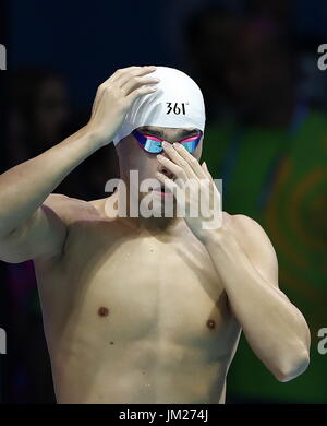 Budapest. 25th July, 2017. China's Sun Yang prepares for the men's 200m freestyle swimming event at the 17th FINA World Championships in Budapest, Hungary on July 25, 2017. Credit: Ding Xu/Xinhua/Alamy Live News Stock Photo