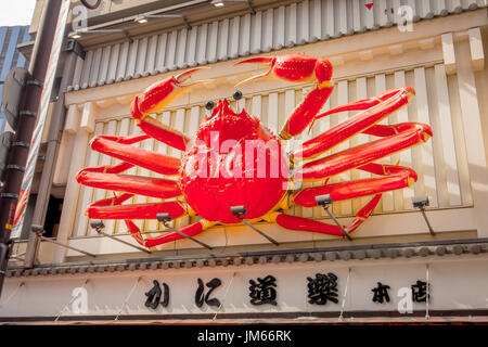 OSAKA, JAPAN - JULY 18, 2017: Crab figure of Kani Doraku restaurant in Dotonbori district in Osaka, Japan Stock Photo
