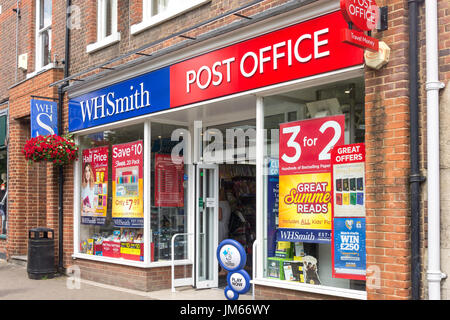 W.H.Smith Newsagents and The Post Office, High Street, Harpenden, Hertfordshire, England, United Kingdom Stock Photo