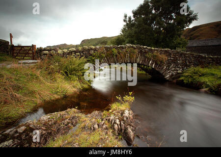 Bridge over Watendlath Beck in the English Lake District Stock Photo