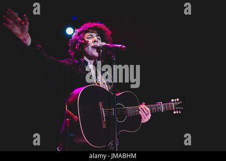 Grugliasco, Italy. 25th July, 2017. The American singer and songwriter LP performing live on stage at the Gruvillage Festival 2017 in Grugliasco, near Torino. Credit: Alessandro Bosio/Pacific Press/Alamy Live News Stock Photo