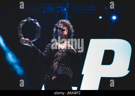 Grugliasco, Italy. 25th July, 2017. The American singer and songwriter LP performing live on stage at the Gruvillage Festival 2017 in Grugliasco, near Torino. Credit: Alessandro Bosio/Pacific Press/Alamy Live News Stock Photo