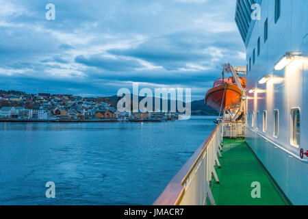 Hurtigruten Coastal Express cruise ship MS Nordnorge, in the harbour of Kristiansund, Møre og Romsdal, Norway. Stock Photo