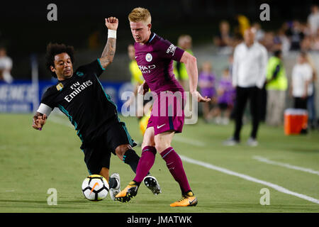 Los Angeles, California, USA. 26th July, 2017. Kevin De Bruyne (17) Manchester City's player. Marcelo Viera da Silva (12) Real Madrid's player.INTERNATIONAL CHAMPIONS CUP between Manchester City vs Real Madrid match friendly at the Los Angeles Memorial Coliseum (Los Angeles), California, USA, July 27, 2017 . Credit: Gtres Información más Comuniación on line,S.L./Alamy Live News Stock Photo