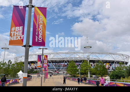 London, UK.  27 July 2017.  Preparations continue ahead of the IAAF World Championships London 2017 taking place at the Olympic Stadium in Stratford.  Building upon the legacy of the 2012 Olympic Games and Paralympics, the stadium will welcome the world's best athletes 4 - 13 August.     Credit: Stephen Chung / Alamy Live News Stock Photo