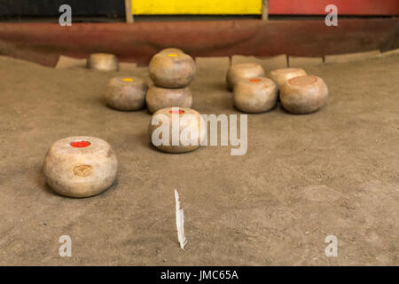 Detroit, Michigan - Feather bowling at the Cadieux Cafe. Feather bowling originated in Belgium; in the United States, it is played only in Michigan. P Stock Photo