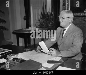 U.S. Vice President John Nance Garner, Portrait at Desk, Washington DC, USA, Harris & Ewing, July 1937 Stock Photo