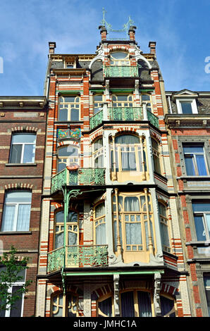 Brussels, Belgium. Ancienne Maison De Beck, 9 Avenue Paul Dejaer. Art nouveau building (Gustave Strauven, 1902) Stock Photo