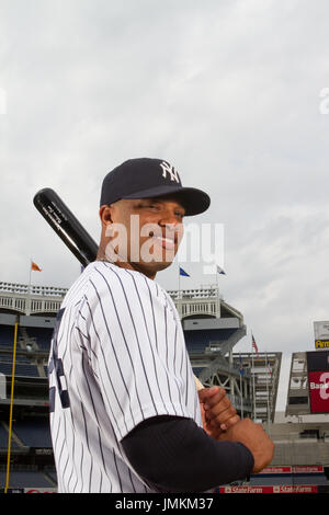 L-R) New York Yankee Robinson Cano and Victoria Secret PINK model Jessica  Hart celebrate the launch of the Victoria's Secret PINK MLB Collection at  Victoria Secret Soho in New York, NY, on