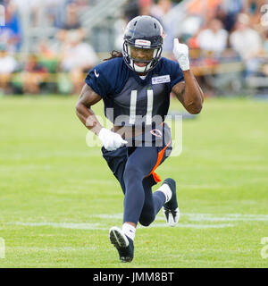 Bourbonnais, Illinois, USA. 27th July, 2017. - Chicago Bears #24 Jordan  Howard puts his helmet on during training camp on the campus of Olivet  Nazarene University, Bourbonnais, Il Credit: csm/Alamy Live News