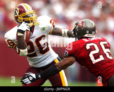 Washington Redskins' running back Clinton Portis rushes for a 1