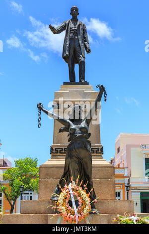 José Martí memorial, liberty monument statue in Parque de Liberdad, Matanzas, Cuba Stock Photo