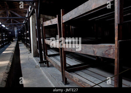 sleeping-places-for-the-prisoners-in-aus