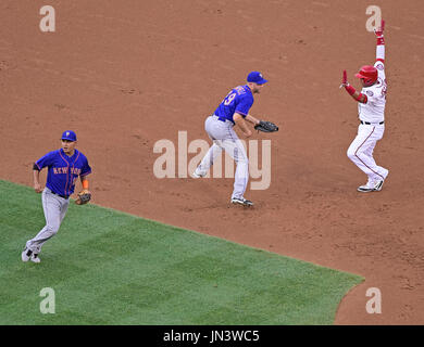 Washington Nationals Bryce Harper (34) during a game against the Pittsburgh  Pirates on June 21, 2015 at Nationals Park in Washington, DC. The Nationals  beat the Pirates 9-2.(Chris Bernacchi via AP Stock Photo - Alamy