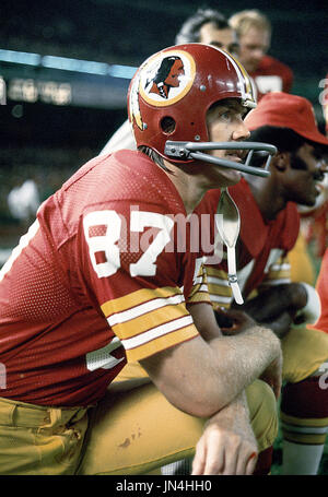 Washington Redskins tight end Jerry Smith (87) is pictured in 1966. (AP  Photo Stock Photo - Alamy