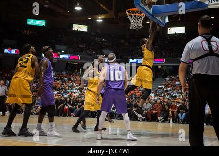 Stephen Jackson 5 Killer 3s jumps up attempts shot during Game 4