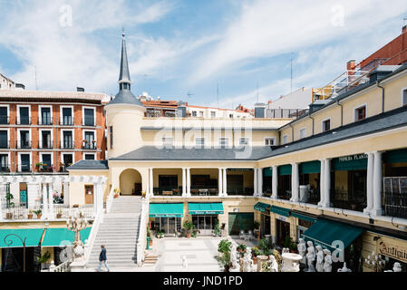 Madrid, Spain - May 15, 2017:  El Rastro is the most popular open air flea market in Madrid). It is held every Sunday and public holiday during the ye Stock Photo