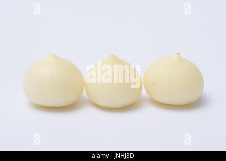 Garlic or Allium ampeloprasum var. ampeloprasum isolated on white background Stock Photo