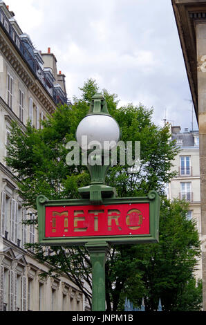 1930's pattern Metro sign, Dervaux 1930's pattern Metro sign, Dervaux, Stock Photo