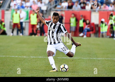 Gillette Stadium. 30th July, 2017. MA, USA: Juventus defender Alex Sandro (12) plays the ball during the International Champions Cup match between Juventus FC and AS Roma at Gillette Stadium. Juventus defeated Roma 2-1. Eric Canha/Cal Sport Media/Alamy Live News Stock Photo