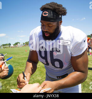 Bourbonnais, Illinois, USA. 27th July, 2017. - Chicago Bears #24 Jordan  Howard puts his helmet on during training camp on the campus of Olivet  Nazarene University, Bourbonnais, Il Credit: csm/Alamy Live News