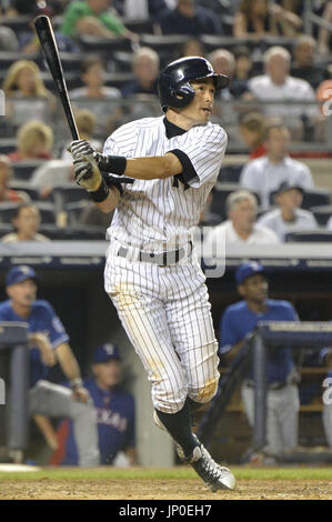 Ichiro Suzuki (Yankees), JUNE 6, 2013 - MLB : Fans cheer Ichiro