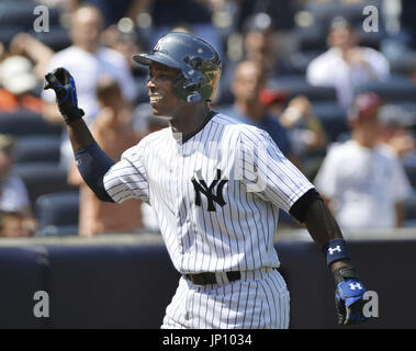 YANKEES: Alfonso Soriano makes season debut, New York Yankees rally late  but fall to Tampa Bay Rays