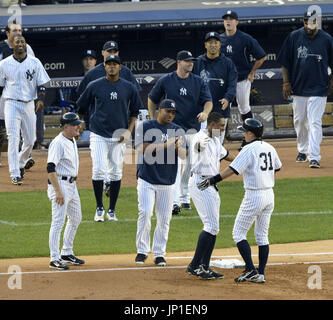 4,000th career hit for Ichiro Suzuki in Yankees' win over Blue Jays, Local  Sports