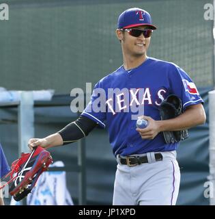 Yu Darvish dazzles in Rangers spring training debut - The