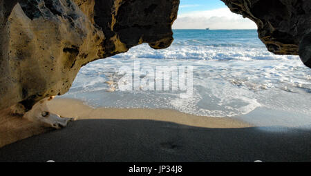 South Florida ocean view from Blowing Rocks Preserve on Jupiter Island in Hobe Sound, Florida. (USA) Stock Photo