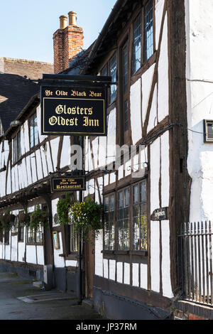 Ye Olde Black Bear pub, Tewkesbury Stock Photo