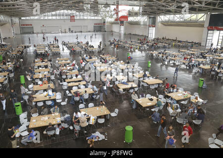 Photo shows the inside of a temporary accommodation facility for refugees in Munich which was unveiled to the press on Sept. 7, 2015, after approximately 20,000 refugees from war-torn countries such as Syria arrived in Germany via Austria on Sept. 5 and 6. (Kyodo) ==Kyodo
