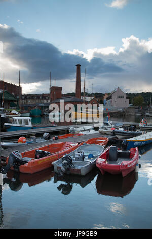 BRISTOL: Boats moored up near Underfall yard Stock Photo