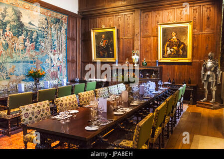 England, Kent, Hever, Hever Castle, The Dining Hall Stock Photo - Alamy