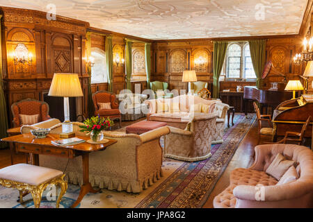 England, Kent, Hever, Hever Castle, The Sitting Room Stock Photo