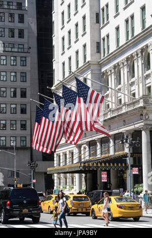 Plaza Hotel Entrance, Grand Army Plaza, NYC, USA Stock Photo