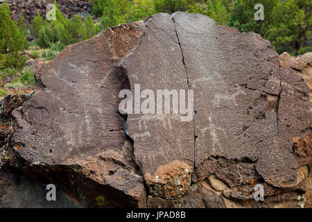 Petroglyphs on Picture Rock Pass, Lakeview District Bureau of Land Management, Oregon Outback Scenic Byway, Oregon Stock Photo