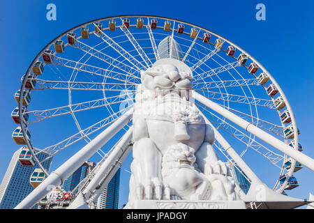 China, Hong Kong, Central, Lion Statue and Hong Kong Observation Wheel Stock Photo