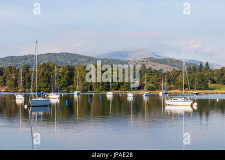 England, Cumbria, Lake District, Windermere, Ambleside, Lake View Stock Photo