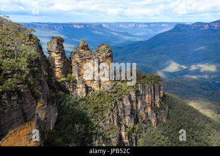 Three Sisters, Blue Mountains, Australia - one of the UNESCO world heritage sites Stock Photo